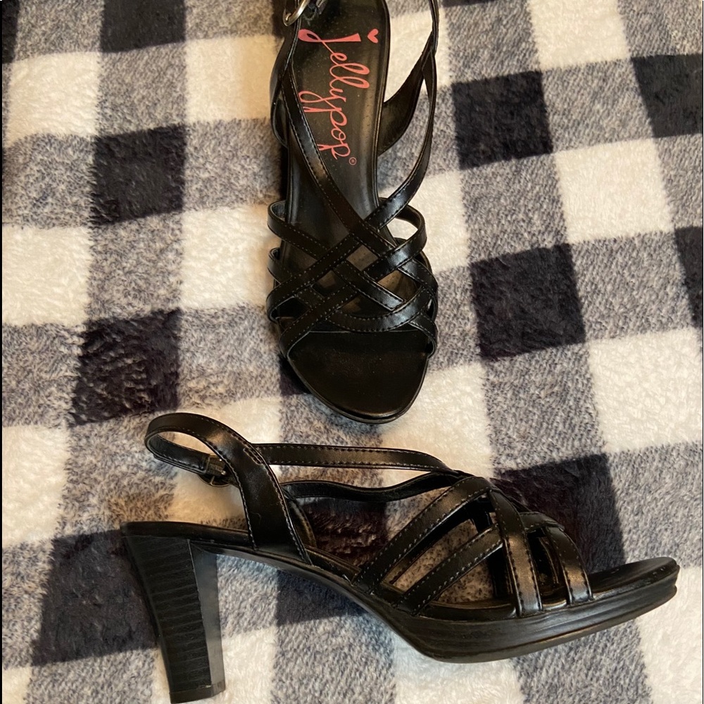 Women’s sandal heels